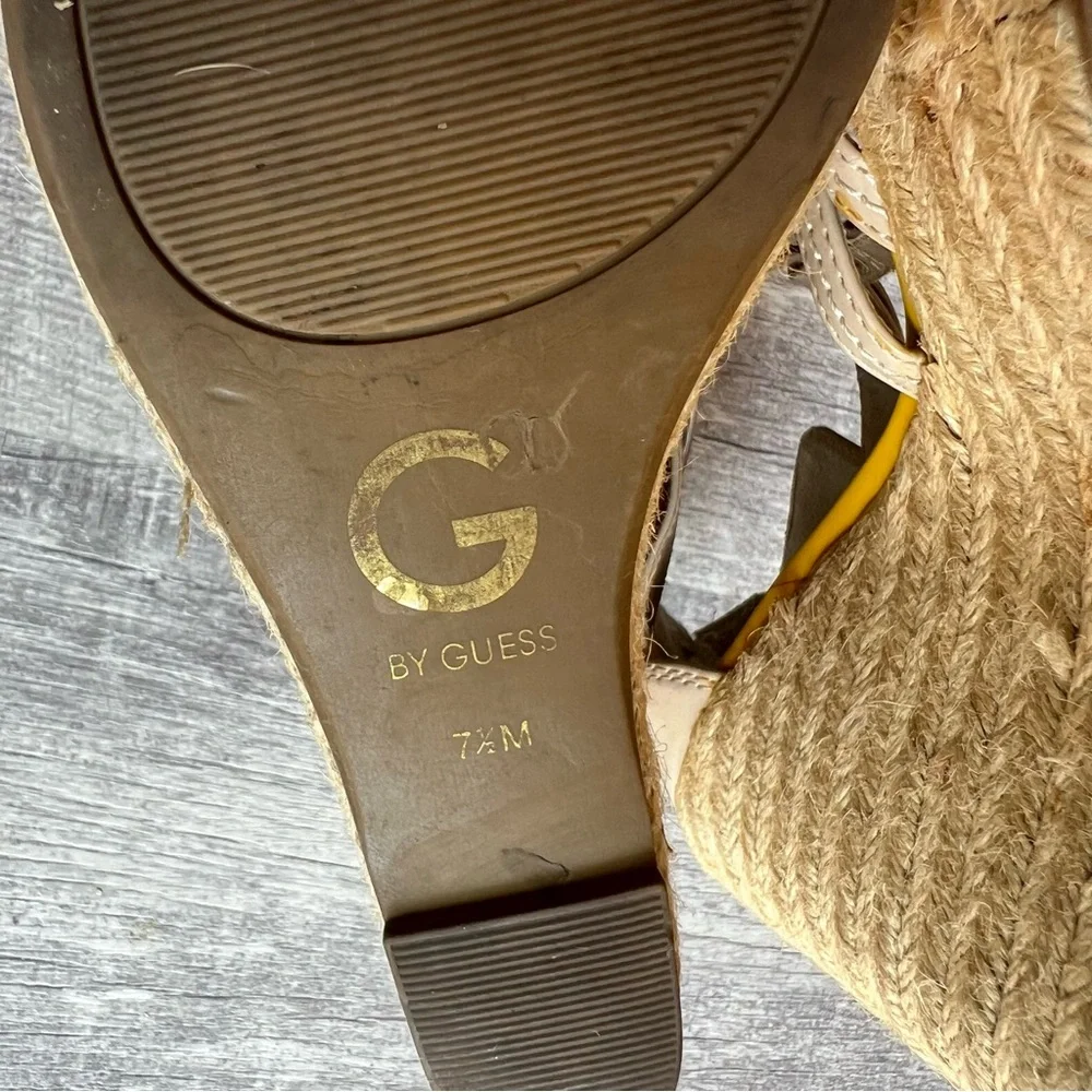 Guess Beige Patent Leather Wedge  Sandals Women's Size 7.5